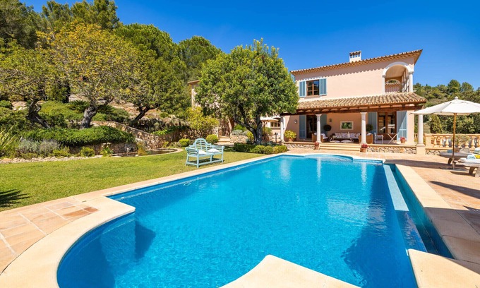 Alaro Villa | Residencia Baranda Alaro