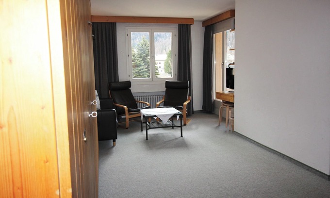 Sils-Maria Apartment | Residenza Lagrev - 2 room flat no. 124 - type 21A - 1st floor - south