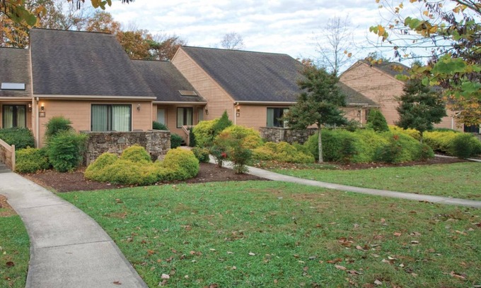 Fairfield Glade Condo | Resort at Fairfield Glade 1br suite, Sunday check-in