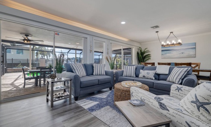 Tierra Verde House | Resort Feel Paradise- Beautiful Home with In Ground Pool- Great-Waterviews!