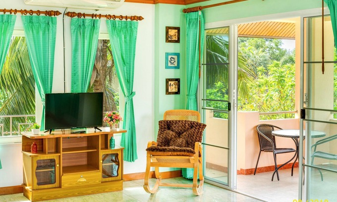 Cherngtalay Villa | Resort pool villa Bang Tao