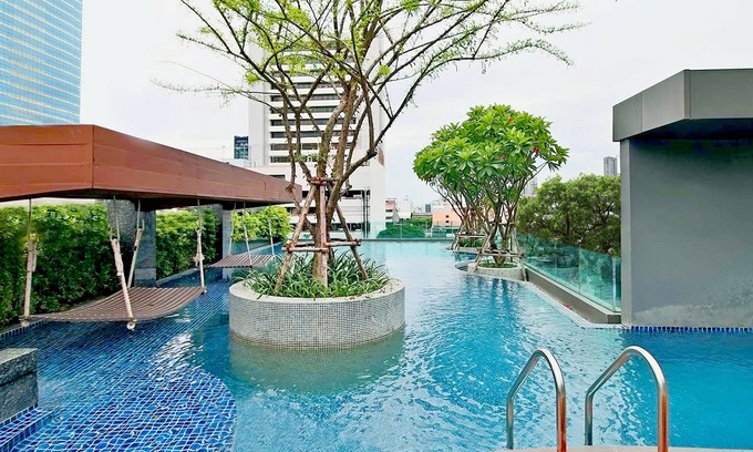 Khlong Toei Nuea Condo | Resort Style Condo @ Heart of Bangkok-24 HOUR CHECK-IN