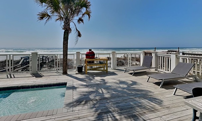 Thomas Drive House | Resting Beach Face - Waterfront Location + Private Pool!