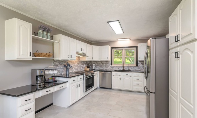 Ashley Oaks House | Retreat of East Knoxville