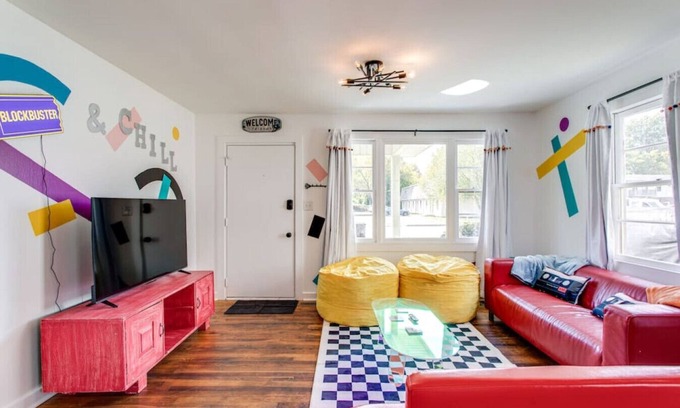 Murfreesboro Apartment | Retro Fun · Pac-Man Arcade · Fenced Yard · MTSU