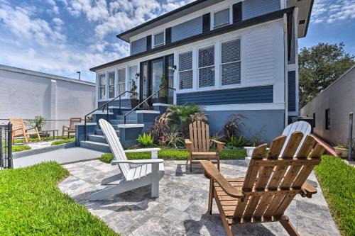 South Beach Street Historic District Apartment | Retro-Style Studio in Historic Downtown Home!