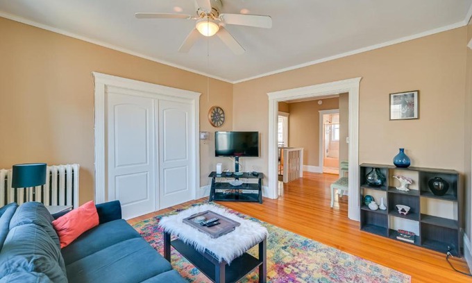 Revere Apartment | Revere Vacation Rental Near MBTA about 7 Mi to Boston!