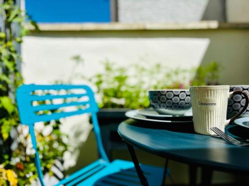 Saint-Maximin-la-Sainte-Baume Apartment | Rey - T2 terrasse, Cœur de ville