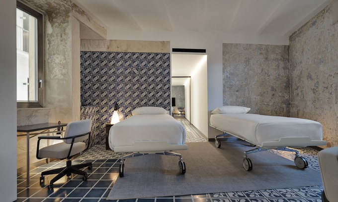 Ripa Hotel | Rhinoceros