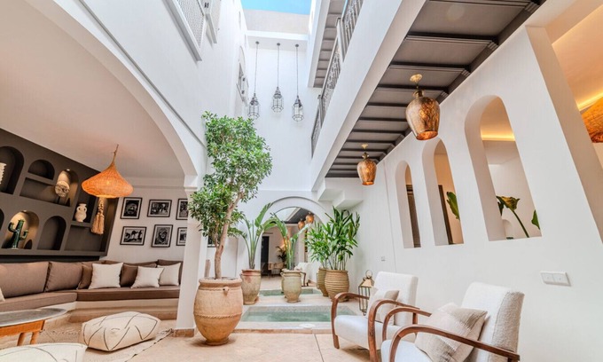 Bab Doukkala House | Riad Jamila - Breakfast - 10mn to Jamaa Al Fna