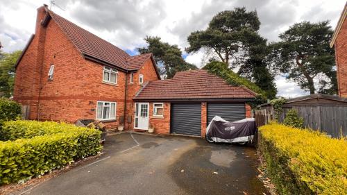 Kidderminster House | Richard's Home