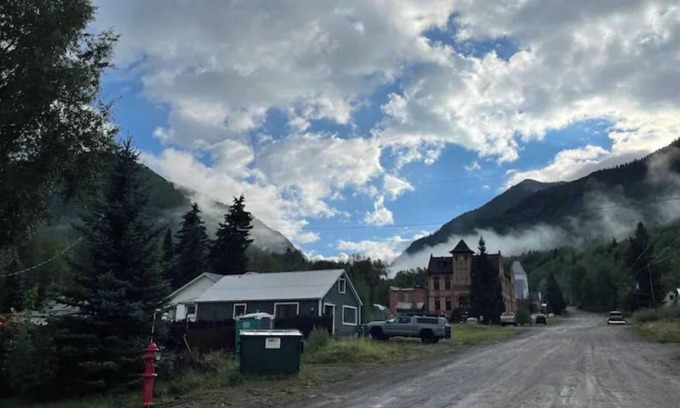 Rico House | Rico Mountain Home! Sauna! Sleeps 6! Fresh remodel 2022 Easy access to Telluride