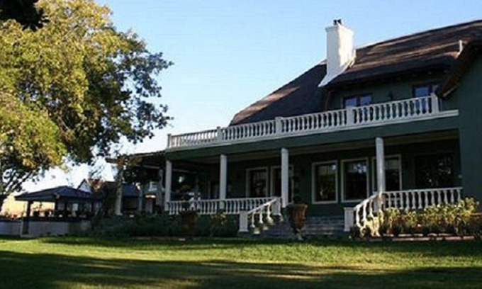 Trawal House | Ridgemor Villa