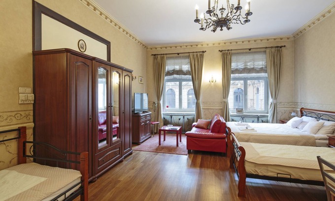 Stare Miasto Apartment | right in the heart of old Krakow