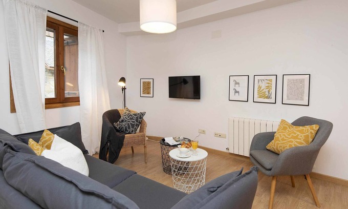 El Pueyo de Jaca Apartment | Rincón del Pueyo by Bevalle