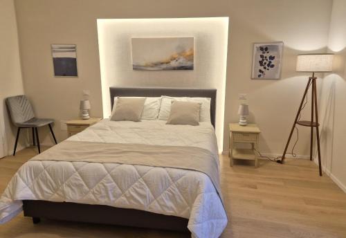 Rione IV Campo Marzio House | Ripetta Views Luxury room and suite