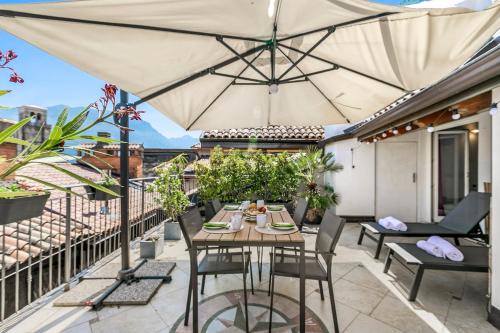 Riva del Garda Apartment | Riva's Rooftop Retreat - Happy Rentals