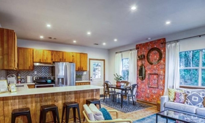 Kyle Cabin | River Access | Fire Pit | BBQ | Sleeps 17