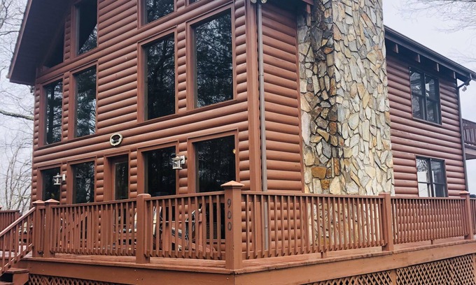 Piney Creek House | River View (Mountain Top)