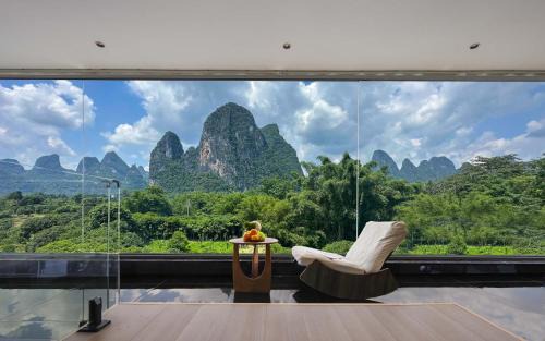 Yangshuo Hotel | Riverside Bamboo Frest Hotel