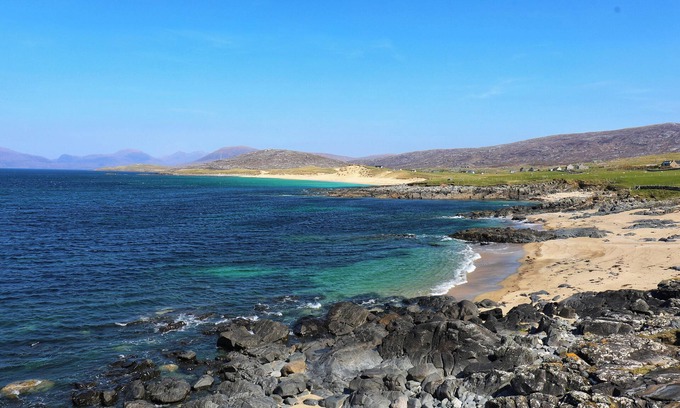 Finsbay Cottage | Riverside