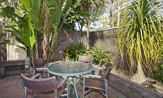 Nelson City Centre House | Riverside Villa - In the City by the River!
