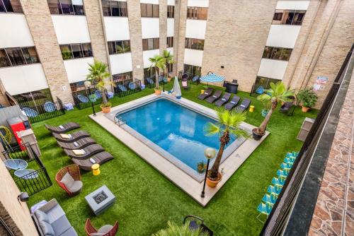 Main - Military Plaza Hotel | Riverwalk Plaza Hotel