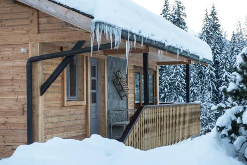 Montriond Ski Chalet | Riverwood Lodge