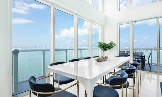 North Bay Village Apartment | Roami at Adagio | Miami | Waterfront 3BD #14