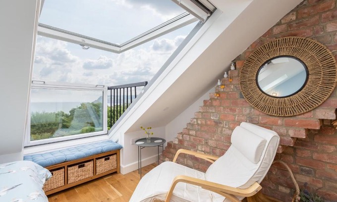 Robin Hood's Bay House | Robin Hood's Bay Coastguard's Cottage with a View