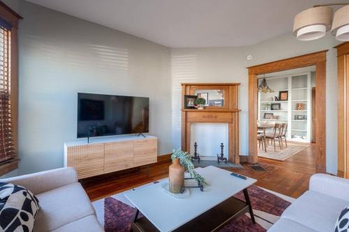 Columbus House | Robin's Egg, Private Downtown, Pet-Friendly Gem