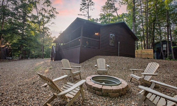 Broken Bow Cabin | Rock and Reel-2 Bed/Hot Tub