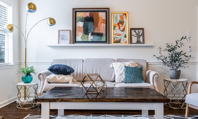 Sherwood House | Rock City Crash Pad - Cozy Space w/Stylish Design