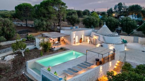 Ostuni Villa | Rock'n'Trullo 4 bedroom privatepool by TripOstuni