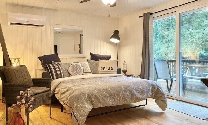 Bat Cave Cabin | Rocky River Retreat - Pet Friendly, Riverfront!