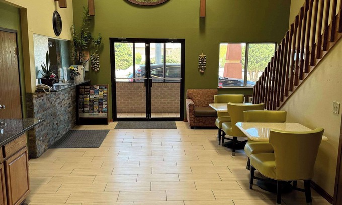 Moriarty Hotel | Rodeway Inn Moriarty