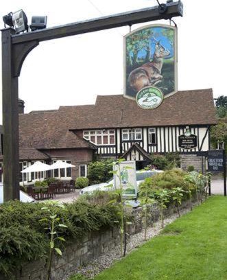 Wych Cross Hotel | Roebuck by Greene King Inns