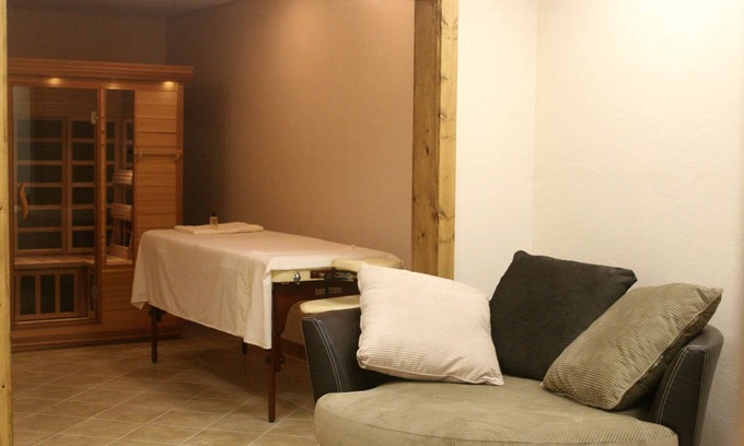 Clyde House | Romantic One-Bedroom Cabin with a Fireplace near Asheville, North Carolina