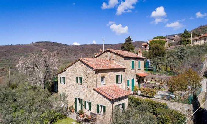 San Pietro a Cegliolo Villa | Romantic Retreat with Pool