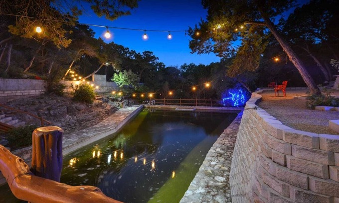 Scenic View West House | Romantic Secluded Studio with private Koi Pond and huge Natural Pool