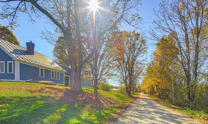 Rochester House | Romantic, Secluded Vermont Getaway w/Hot Tub