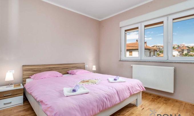 Bezjaki Apartment | Rona apartment Smokva 2