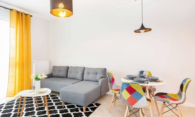 Praga Poludnie Apartment | Rondo Wiatraczna Bright Apartment | Parking | Bath