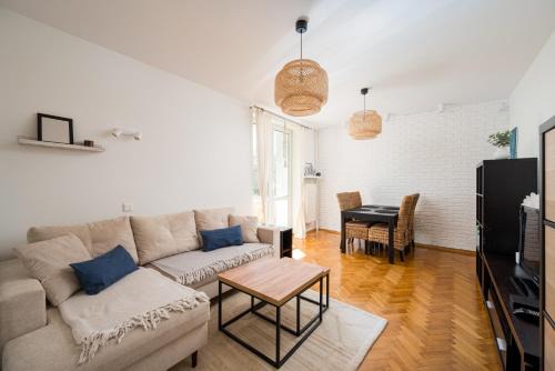 Praga Poludnie Apartment | Rondo Wiatraczna Stylish Apartment