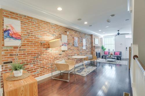 Canton House | Rooftop Patio with View Baltimore Retreat