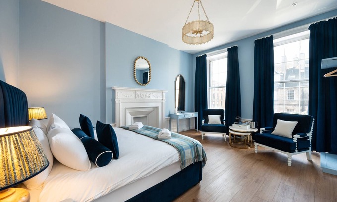 New Town House | Room 5 Summary: No. 5