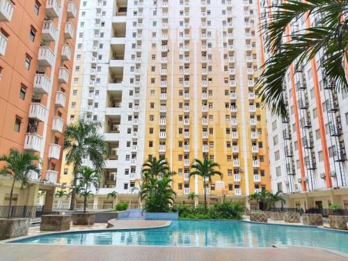 Pekayon Jaya Hotel | Room 88 Kemang View Apartment Tower Flamboyant
