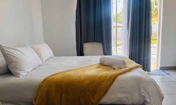 Northam House | Room in B&B - Trendybliss Guest House - N0295