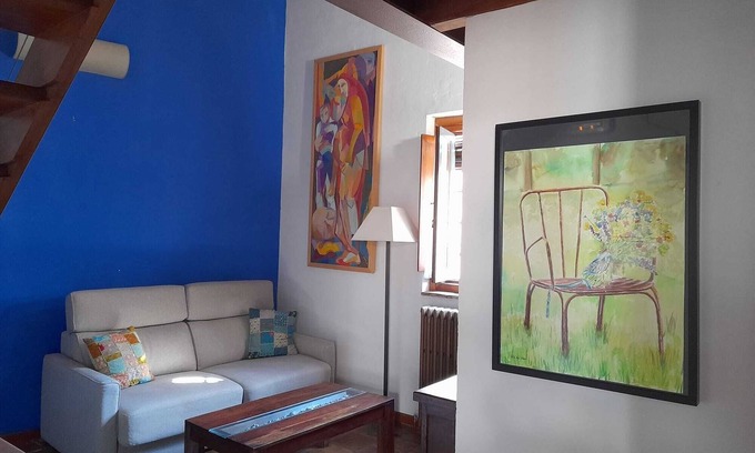 Consuegra Apartment | Room 'La Camara' with Shared Pool, Wi-Fi and Air Conditioning