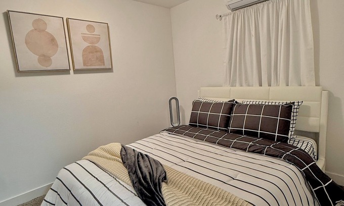 Paradise Apartment | Room modern and comfy, in VEGAS !